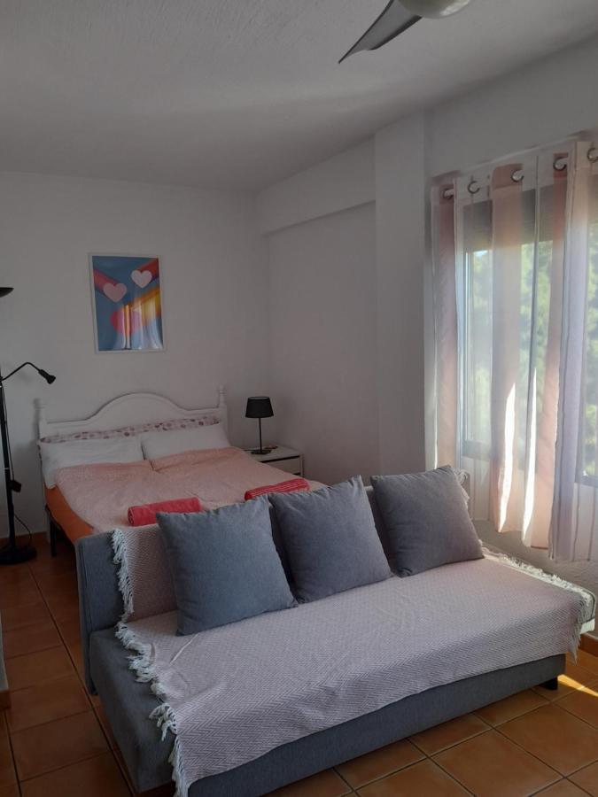 Marbella Center Studio Apartment Luaran gambar